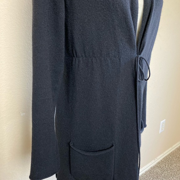 Vince Black 100% Cashmere Front Tie Cardigan. - Picture 4 of 9